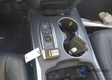 2018 Acura Mdx z USA, uszkodzony, nr VIN 5J8YD3H32JL003619